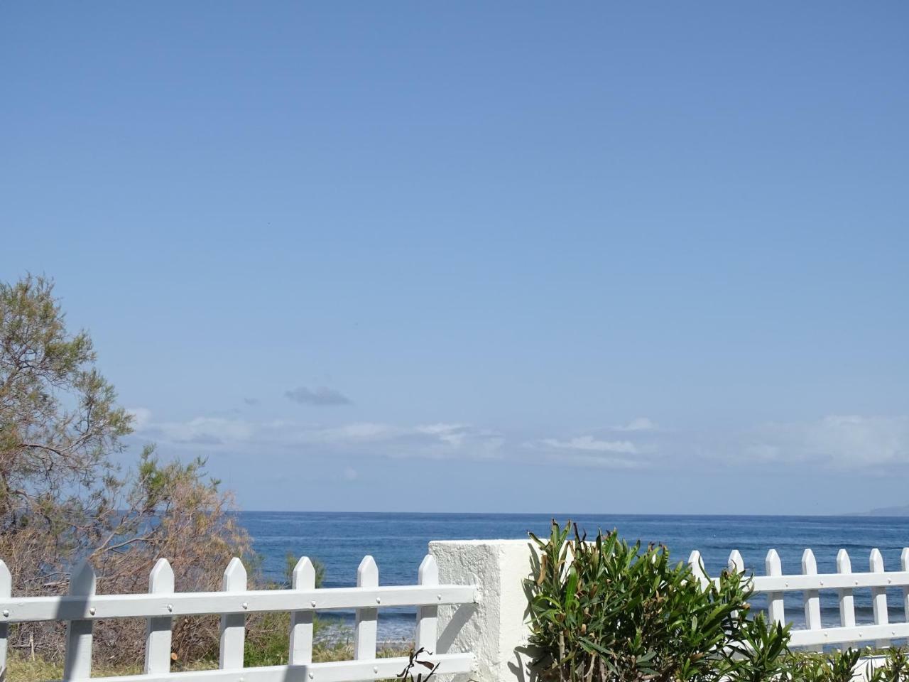 Nama Beach House モノリソス エクステリア 写真