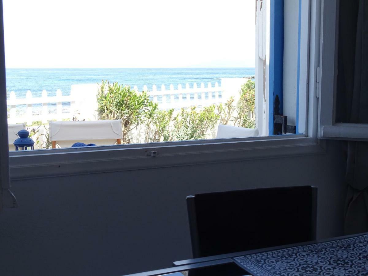 Nama Beach House モノリソス エクステリア 写真